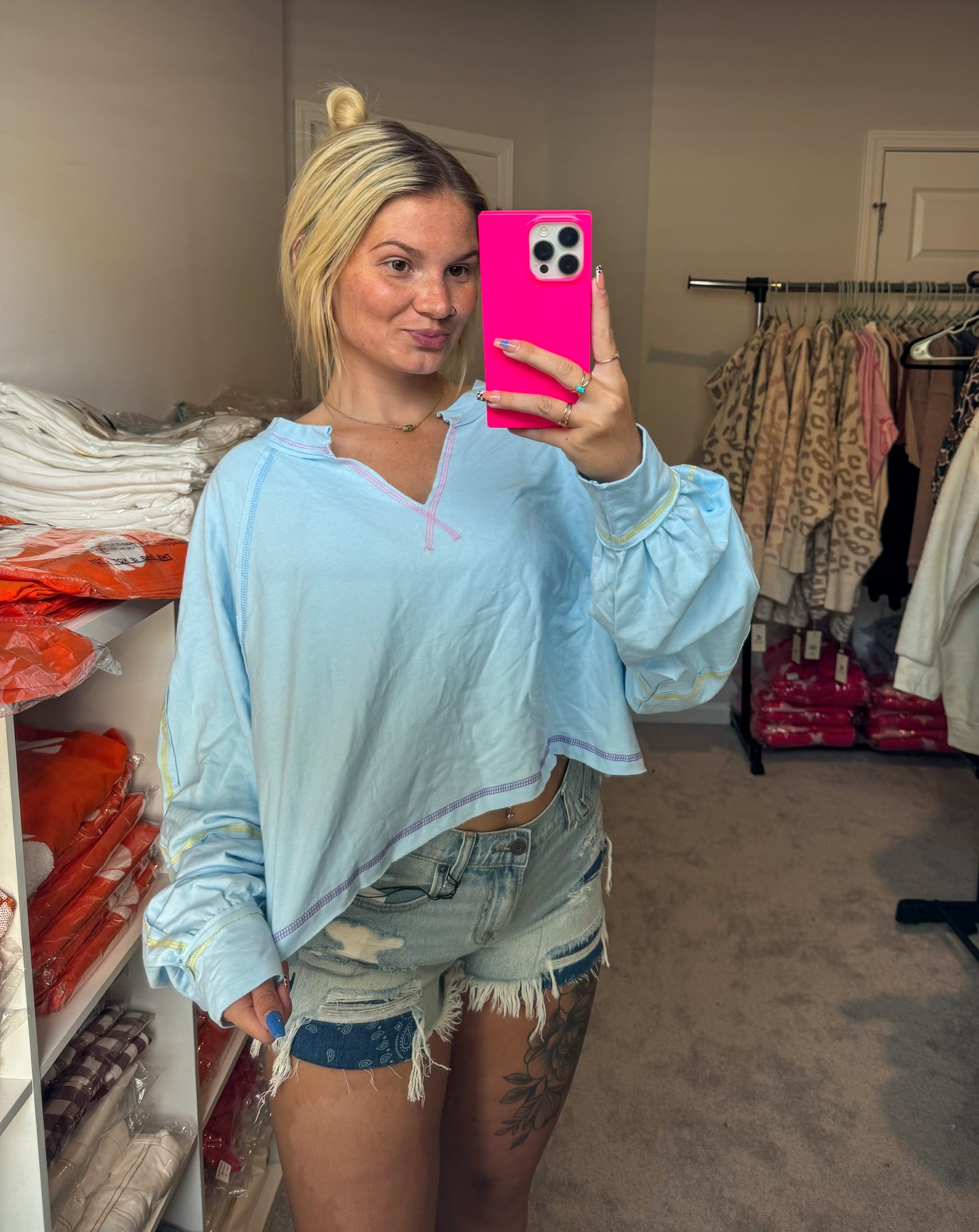 Contrasting Stitch Crop